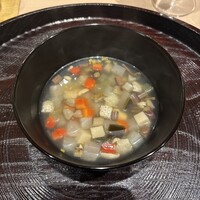 日本料理 研野 - 青森の郷土料理をイメージした汁物