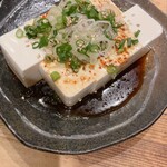 甲州精肉酒臓 - 冷奴