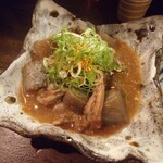 鮮魚と熟成 つざき - ■淡路牛すじ土手煮