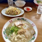 一楽ラーメン - ラーメン＆やきめし最高！！