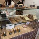 uni - ショーケース