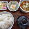 もつ煮屋 日の出食堂