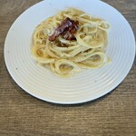 レストラン ヴァロリス - テーブルサービスのカルボナーラ（イタリア料理で初登場）
