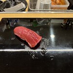 ノドボトケ、上ル - 赤身