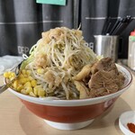 自家製麺 まさき - 野菜マシ‼️この標高です‼️