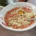 もんじゃ わたなべ - 料理写真:エビ(桜エビ)もんじゃ。ソース投入！