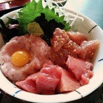 かごの屋 - まぐろ三昧丼