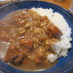 8 1／2 - チキンカレーは家庭的な味でした♪1200円