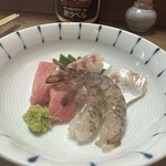 さか井 - 刺身盛り合わせ