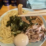 魂の中華そば - メンマリフトアップ！