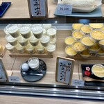 だしまき玉子専門店 卵道 - ショーケース