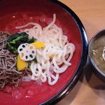 鴨錦 - 鴨W うどんとそばの２種盛ひや温（並） ９００円