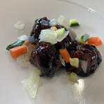 CHINESE DINING 瑞 - 黒醋美明豚アップ