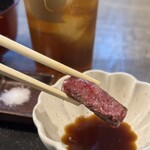 鉄板 幟 - ごはんに合う醤油ベースのステーキソース