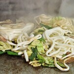 ホルモン焼きうどん 一力 本店 - 