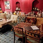 OVERWHELM HAMBURGER & BAR STAND - 