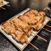 焼き鳥とワイン 萬鳥 祇園店 - 