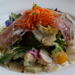 Ristorante Tremolo - スペイン産生ハムといろいろなお野菜のバーニャカウダサラダ