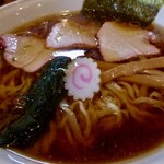 手打中華 餐 - 醤油中華そば(大盛)