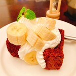 パルファン - チョコバナナのブラウニーショートケーキ　チョコソース無しでお願いしました。