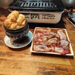 ホルモン屋 壺亭 - 