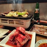 ホルモン屋 壺亭 - 