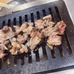 大阪焼肉・ホルモン ふたご  - 肉こり(特製七味添え)