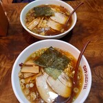 南京飯店 - 醤油ラーメン＆醤油ラーメン大盛り
