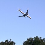 パティスリー リョーコ - リョーコさんのお店上空。近いなぁ♪爆音で迫力がありますぅ♡( ´▽｀)