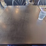 幸楽苑 - テーブル