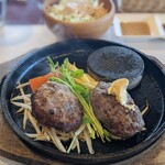 炭焼き溶岩ハンバーグ　牛匠 - 