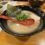 하카타 라멘 혼마루테이 토비시마점