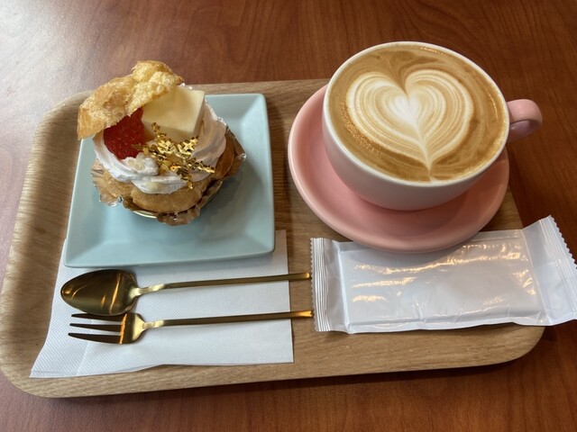 Dolce（ドルチェ）- 七日町の絶品スイーツ店 | 会津若松のカフェ