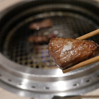 近江うし 焼肉 にくTATSU 青山本店 - 