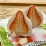 奥 - イチゴ大福