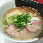 らぁ麺　むらまさ - 塩とんこつらぁ麺＠どんぶりは白黒