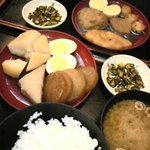 お多幸 - おでん定食７５０～８００円