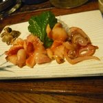 栄屋酒場 - 赤貝８００円★★★★