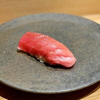 築地青空三代目 丸の内 - 「鮪の中とろ」
