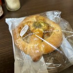 ウェルフェアーまほろば - ハンバーグパン(¥230)