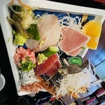 伊豆海鮮 どんぶりや - 
