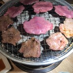 炭火燒肉 伏見屋 飛騨牛別邸