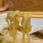 開運橋通 ふじ原 - ビロビロとした食感の幅広手揉み麺