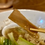 開運橋通 ふじ原 - スープに負けないメンマ