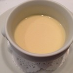 Le pique-assiette - 冷製コーンスープ