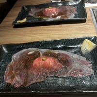 闘牛門 別邸 和ノ牛 - 牛サーロイン握り