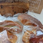 パン屋 MiDORi-NO-YAKATA Boulangerie cafe - 