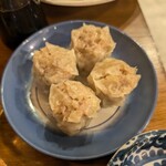 やきとん酒場 ヤマネ肉店 - 肉ぎっしり焼売（550円）