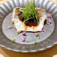 鮨 由う - 