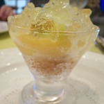 リストランテ ヴォナ フォルトゥーナ - ＜2014年6月＞本日のデザート:紅茶のグラニテ、桃のコンポート、白ワインのジュレ、メロン
